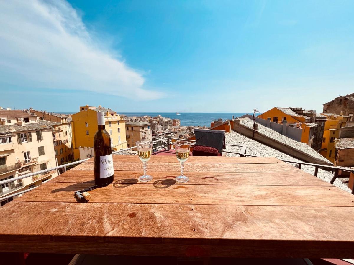 Appartement Pepites Bastiaises Vatta Roof Jacuzzi Vue Vieux Port Bastia (Corsica)