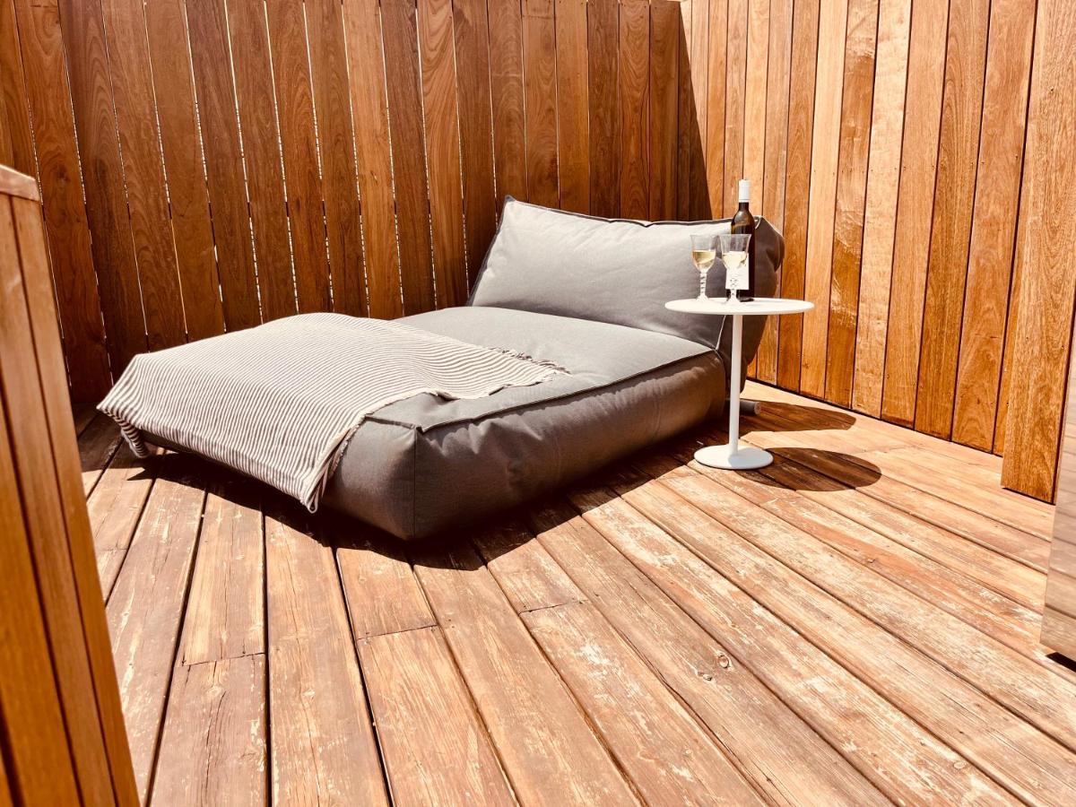 Pepites Bastiaises Vatta Roof Jacuzzi Vue Vieux Port Bastia (Corsica)